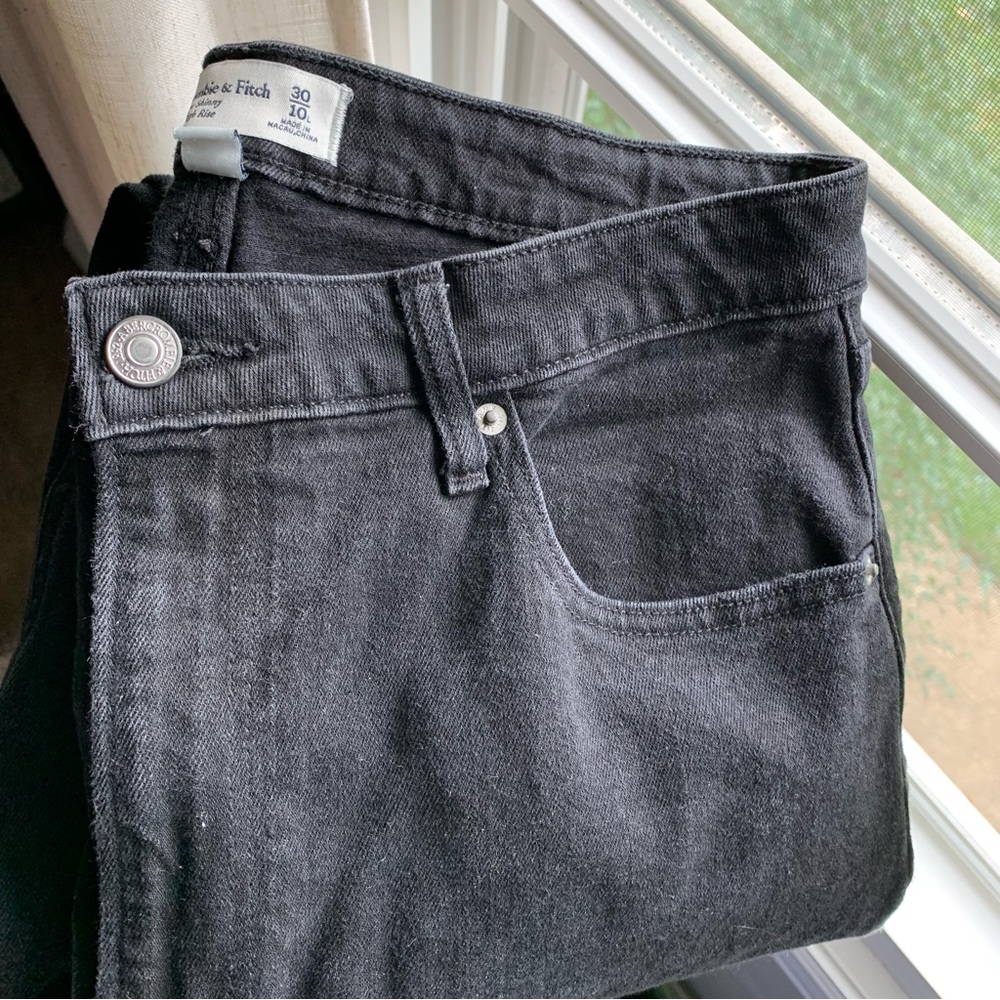 ABERCROMBIE JEANS “THE SKINNY” CURVE LOVE LONG
